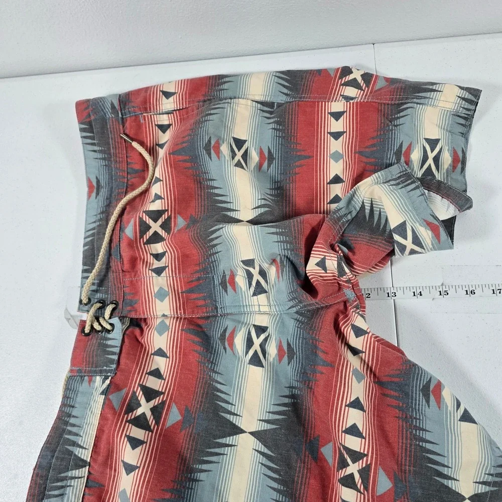 Faherty Brand‎ Mens Southwestern Print Board Shorts Red Blue Size 36 Aztec Surf